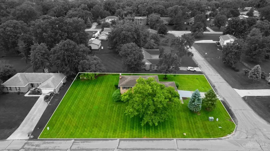 8334 Mary Beth Drive, West Chester, OH 45069 - #3