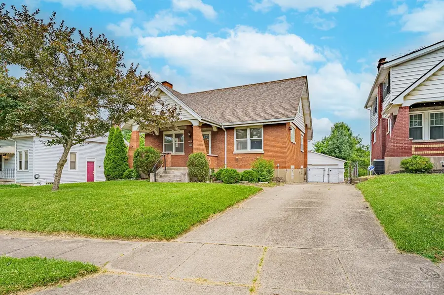 4430 Grove Avenue, Cheviot, OH 45211 - #2