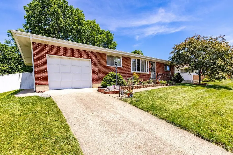 732 Mark Avenue, Hamilton, OH 45013 - #3