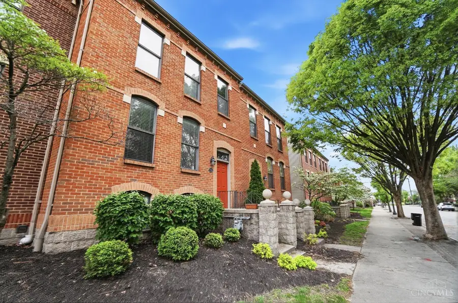407 Elizabeth Street, Cincinnati, OH 45203 - #2