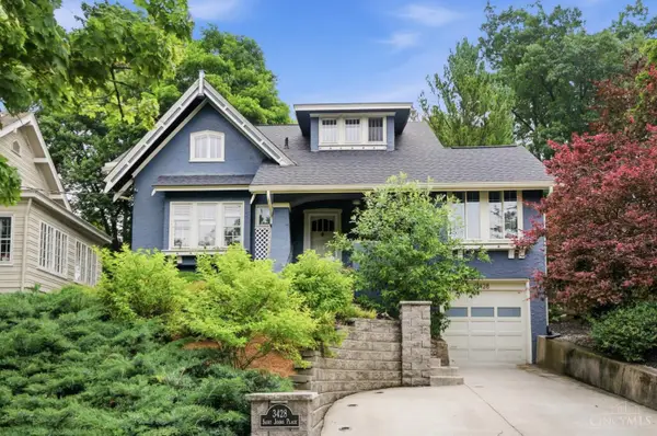 3428 Saint Johns Place, Cincinnati, OH 45208
