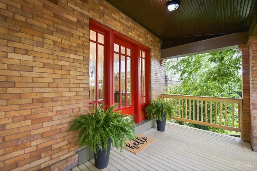 699 N Fred Shuttlesworth Circle, Cincinnati, OH 45229 - #3