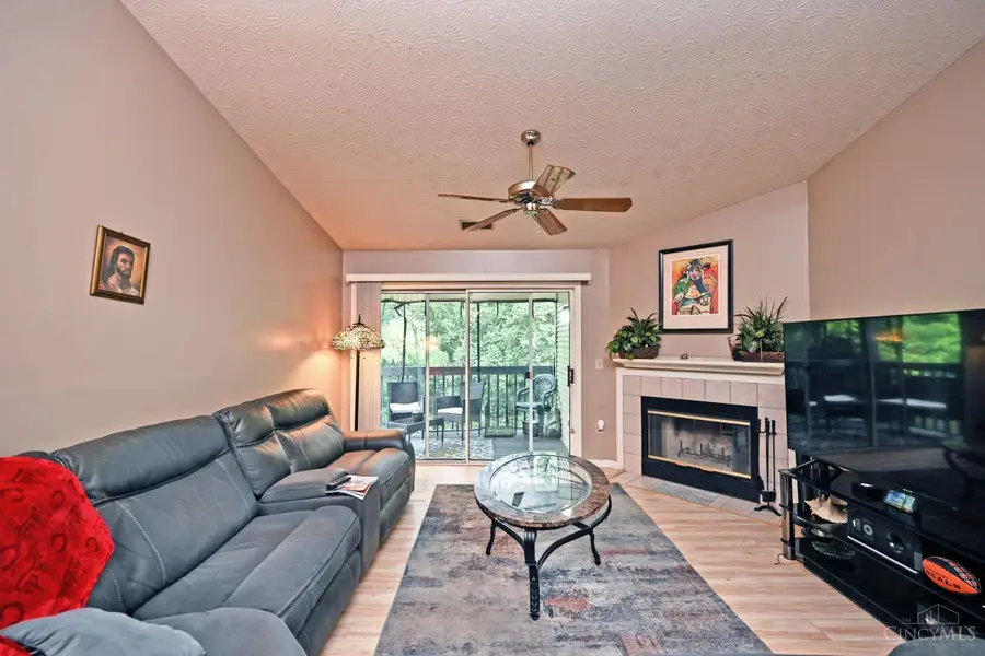 9325 Winton Road #6, Cincinnati, OH 45231 - #3