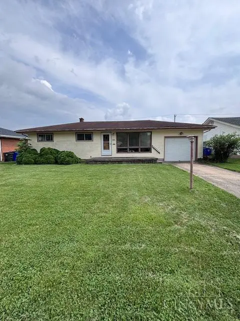 881 Sanders Drive, Hamilton, OH 45013 - #1