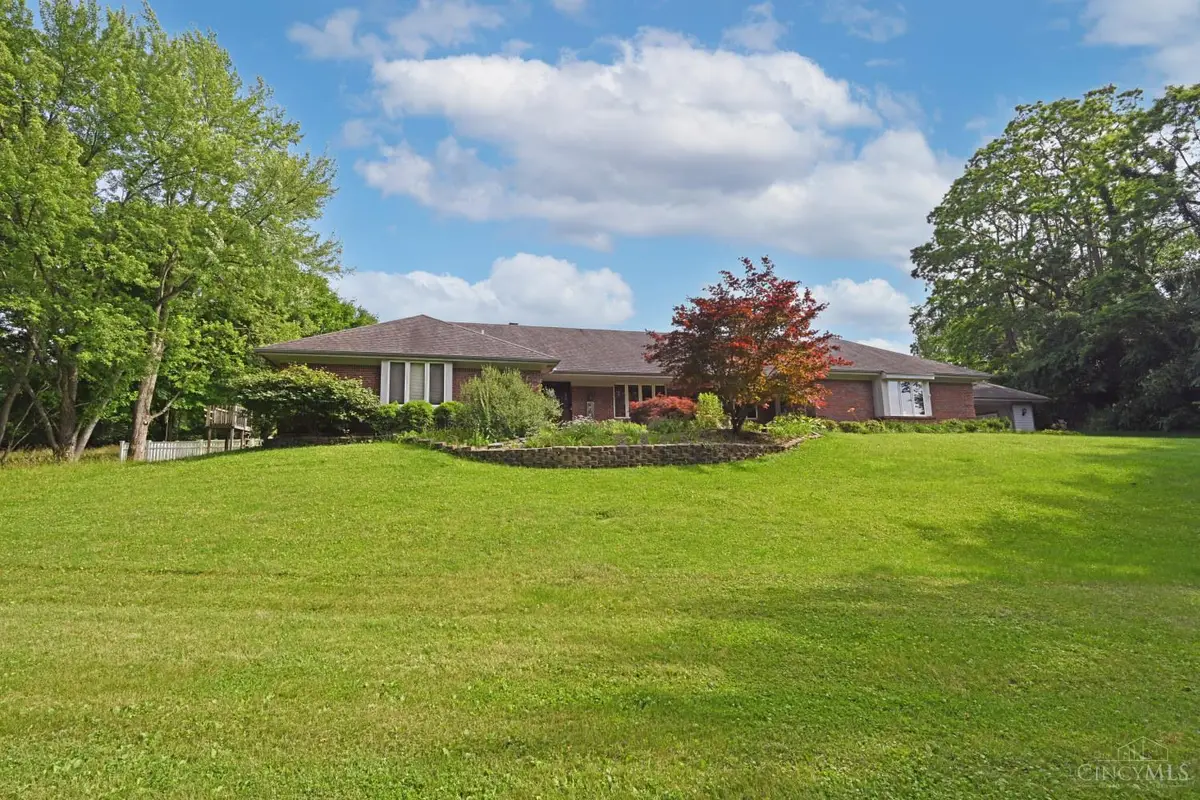 560 Louise Drive, Xenia, OH 45385 - #1
