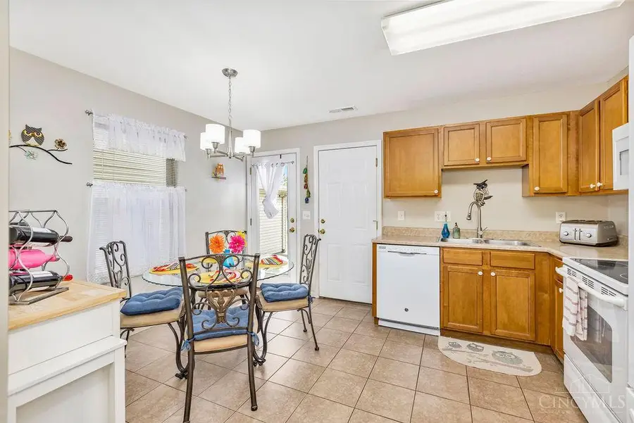 523 Nw Washington Boulevard, Hamilton, OH 45013 - #2