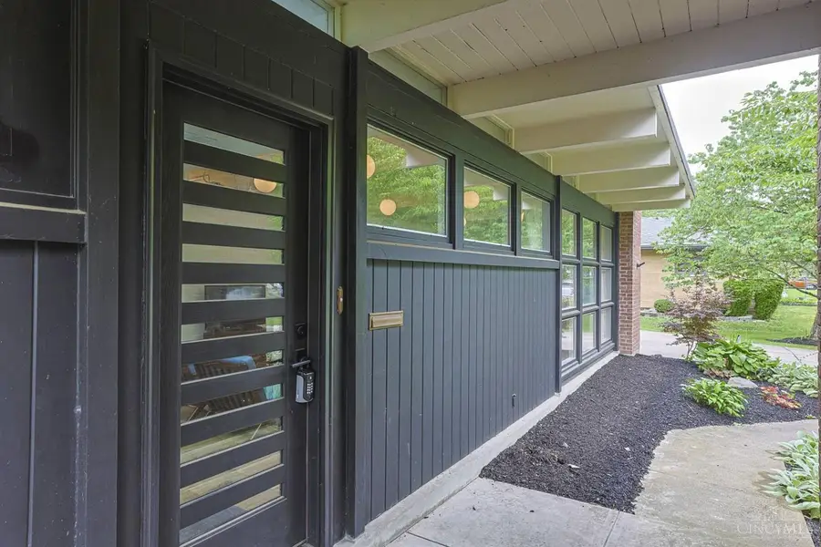 1215 Hollywood Avenue, Cincinnati, OH 45224 - #3