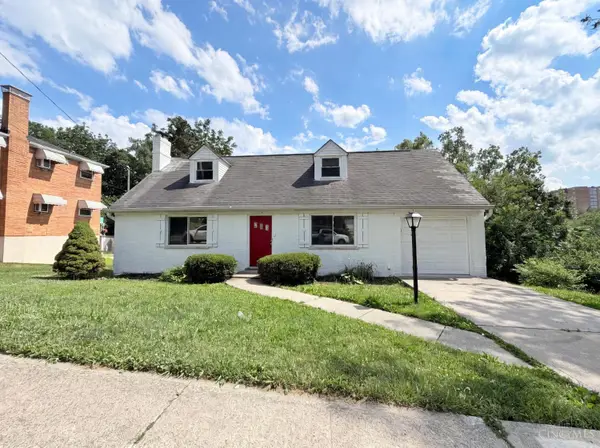 577 Lowell Avenue, Cincinnati, OH 45220