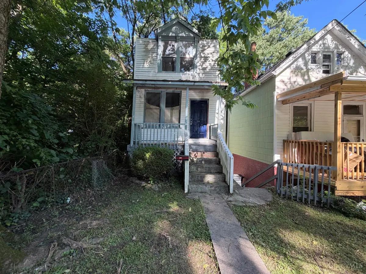 2563 Trevor Pl, Cincinnati, OH 45225 - #1