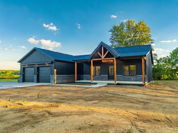 560 W Fourth Street, Seaman, OH 45679