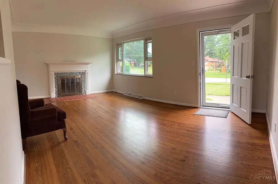 1074 Eastgate, Finneytown, OH 45231 - #3