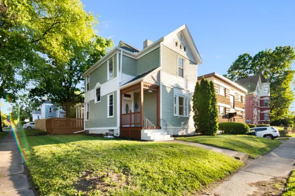 1237 Laidlaw Avenue, Cincinnati, OH 45237