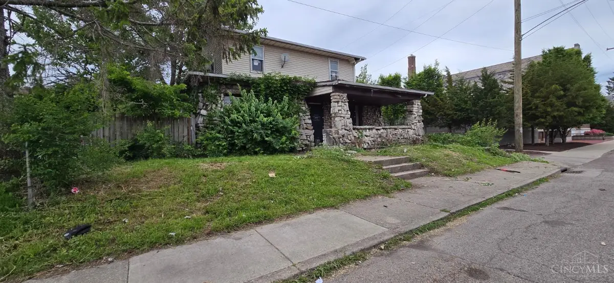 215 Edmund Street, Dayton, OH 45404 - #1