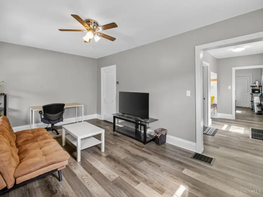 3022 Delmar Avenue, Cincinnati, OH 45213 - #3