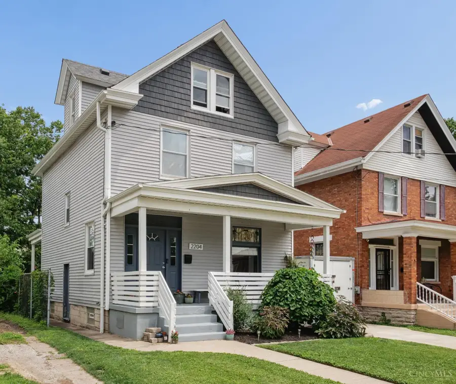 2204 Kenilworth Avenue, Norwood, OH 45212 - #2