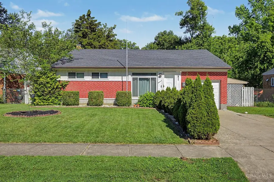 8847 Mockingbird Lane, Finneytown, OH 45231 - #2