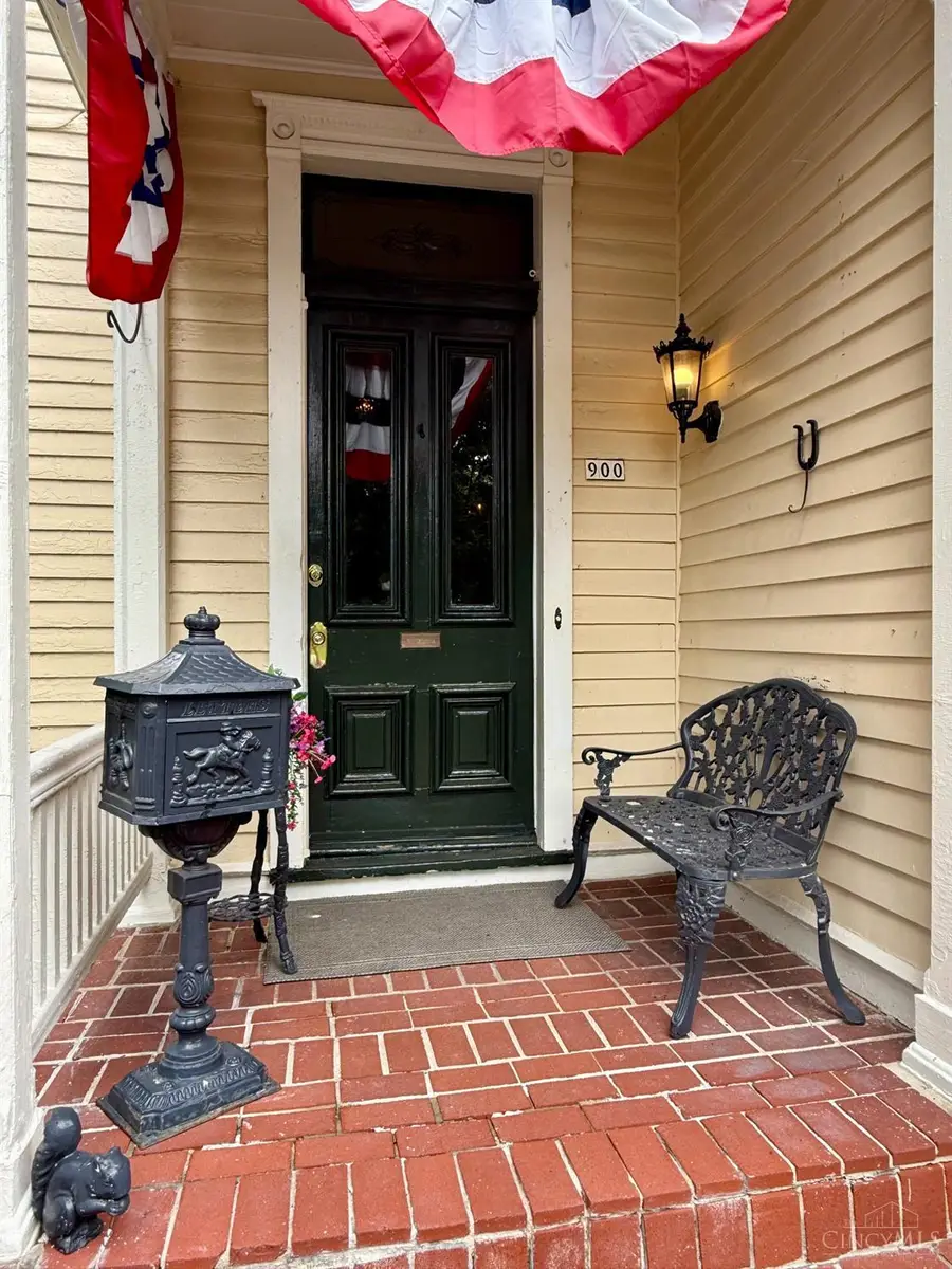 900 S Troy Avenue, Glendale, OH 45246 - #3