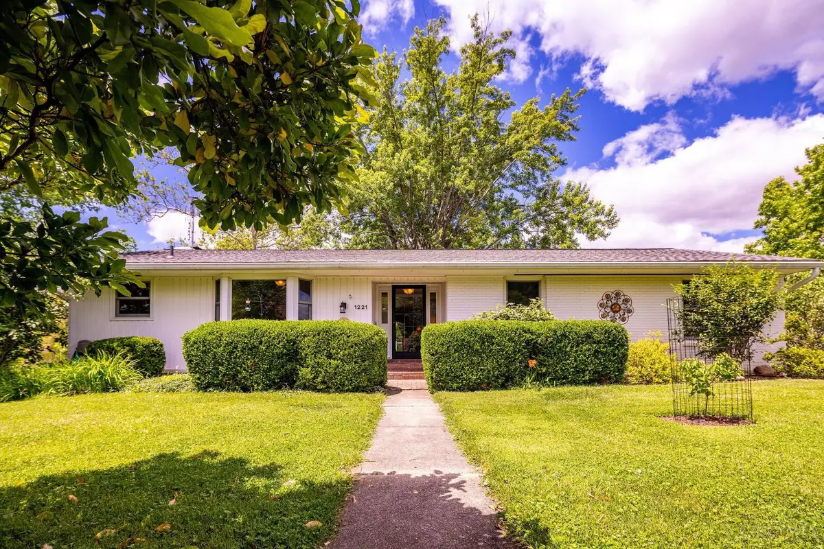 1221 Tollgate Drive, Oxford, OH 45056 - #1
