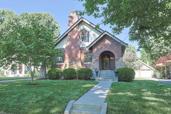3711 Petoskey Avenue, Mariemont, OH 45227