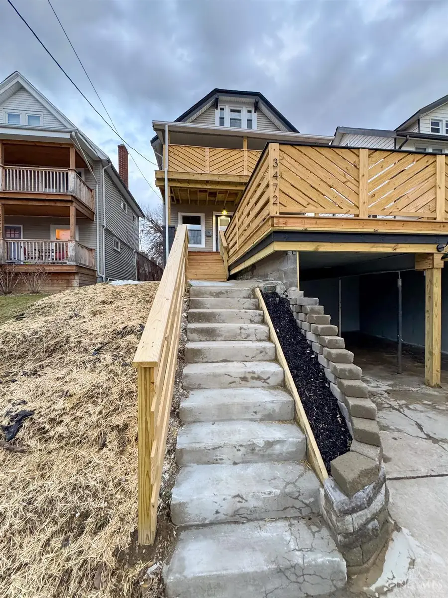 3472 Woodburn Avenue, Cincinnati, OH 45207 - #3
