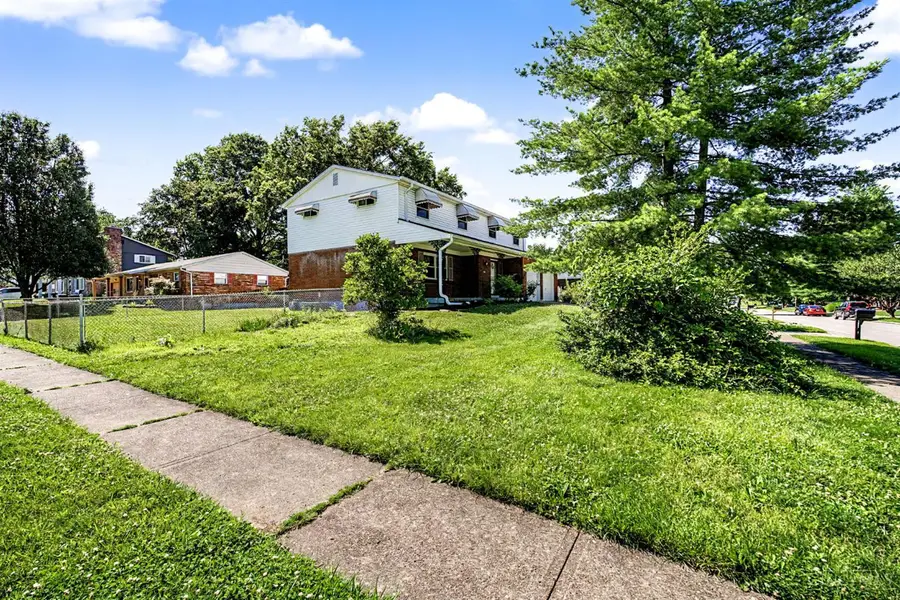 1690 Yellowglen Drive, Cherry Grove, OH 45255 - #3