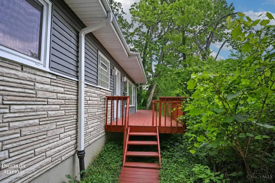 2881 Marshall Avenue, Cincinnati, OH 45225 - #3