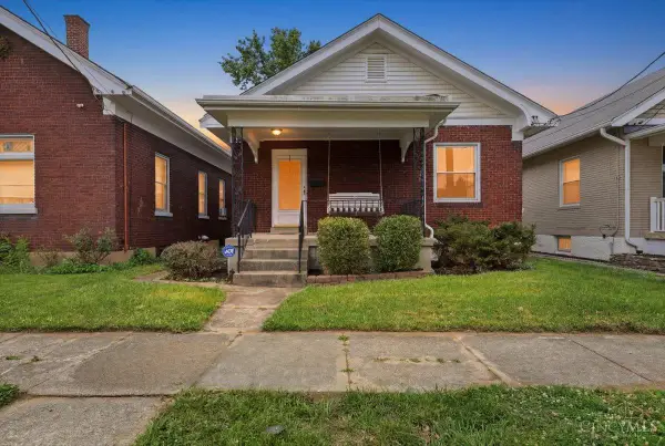231 Walnut Street, Reading, OH 45215