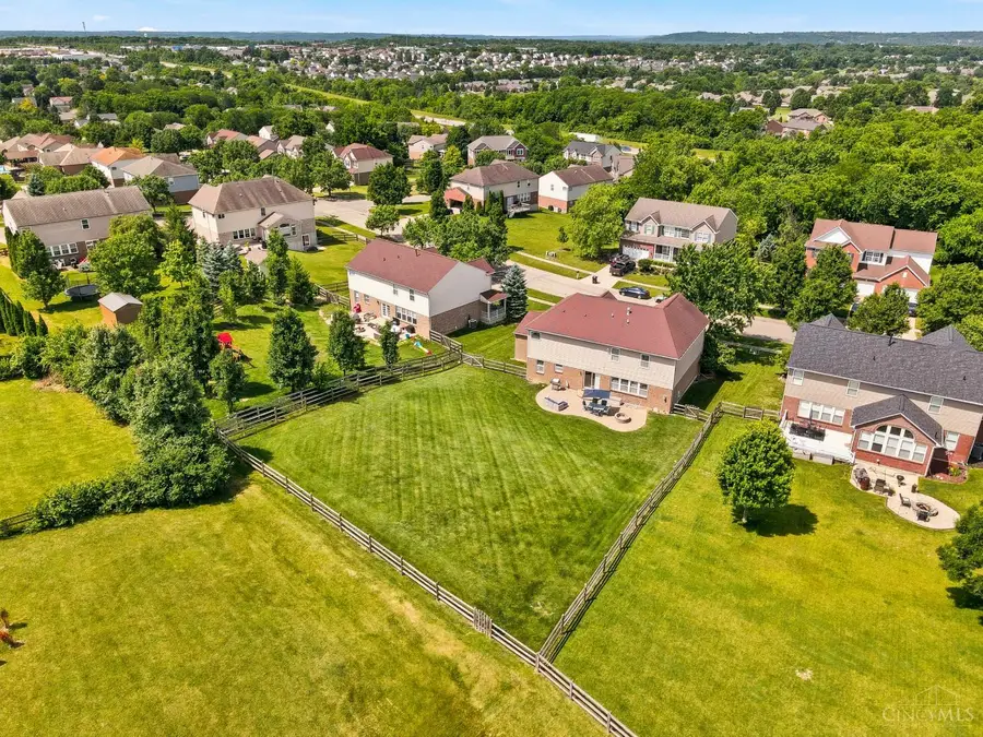 6072 Spring Lake Drive, Fairfield, OH 45011 - #2