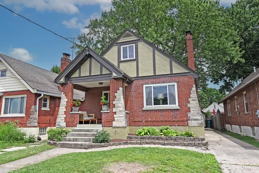 6908 Palmetto Street, Cincinnati, OH 45227 - #2