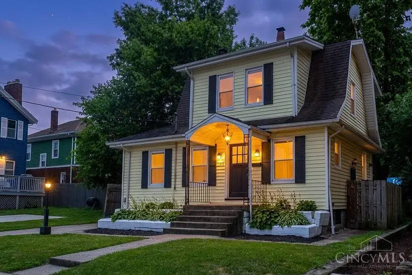 2775 Robertson Avenue, Cincinnati, OH 45209 - #2