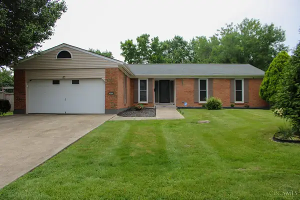 903 Clearfield Lane, Springdale, OH 45240