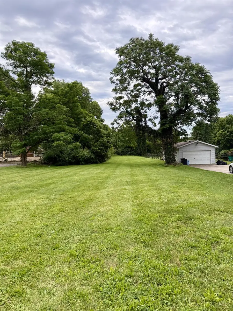 35 Sheffield Road, Woodlawn, OH 45240 - #2