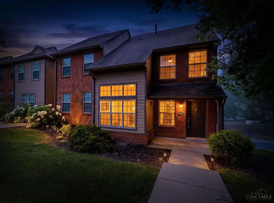 10555 Montgomery Road #77, Montgomery, OH 45242 - #2