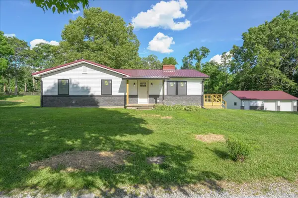 8796 Us 62, Hillsboro, OH 45133
