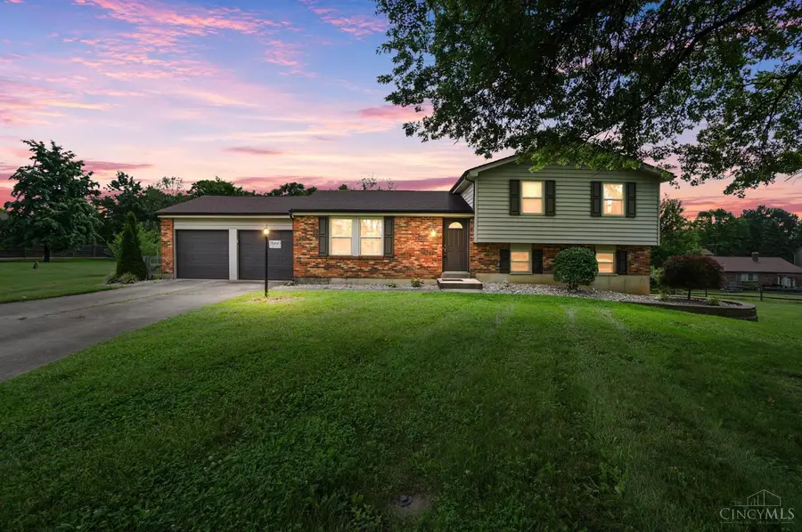 7660 Topridge Drive, West Chester, OH 45069 - #2
