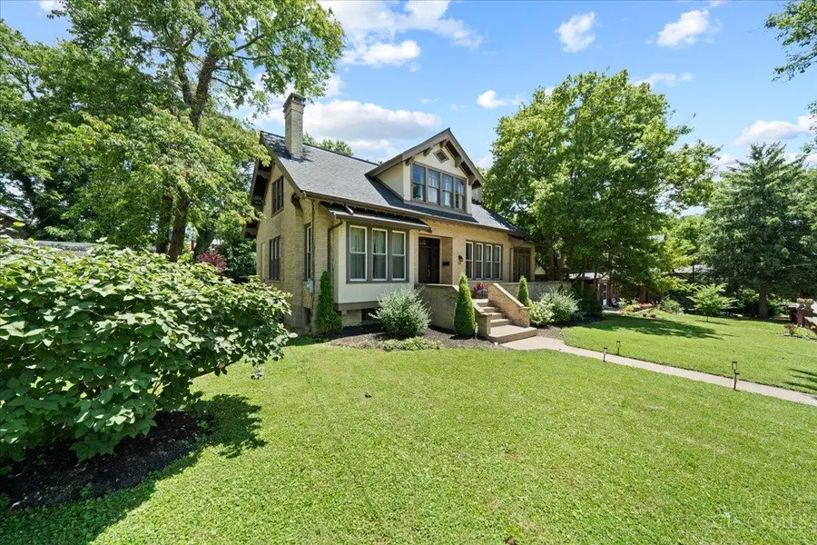 520 Purcell Avenue, Cincinnati, OH 45205 - #2