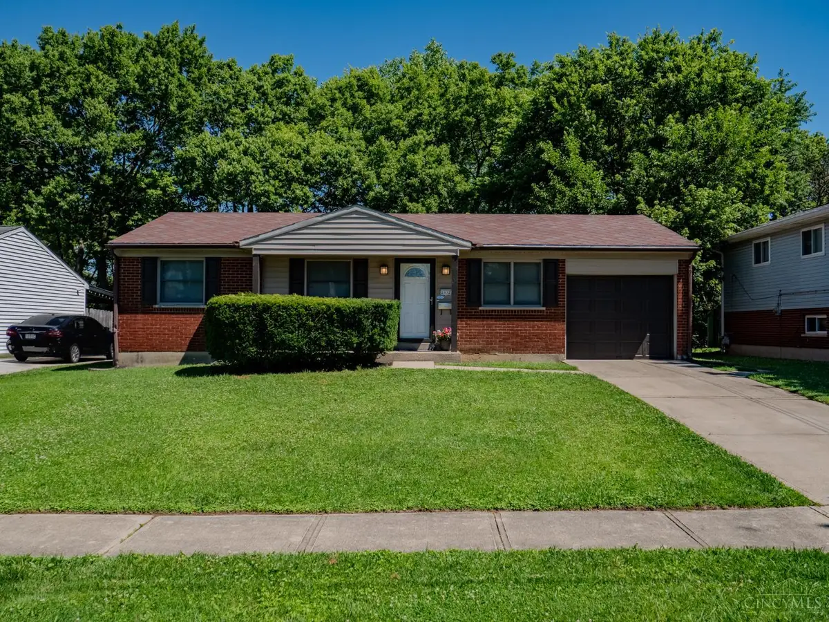 2432 Bracebridge Drive, Cincinnati, OH 45231 - #1