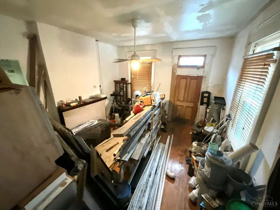 923 Findlay Street, Cincinnati, OH 45214 - #3
