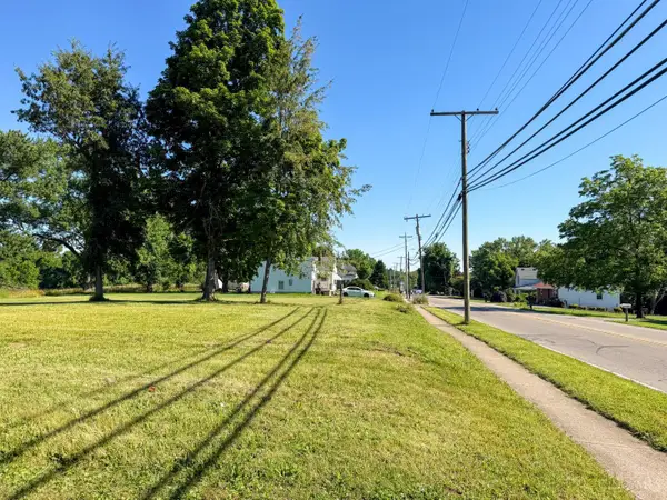 937 N High Street, Hillsboro, OH 45133