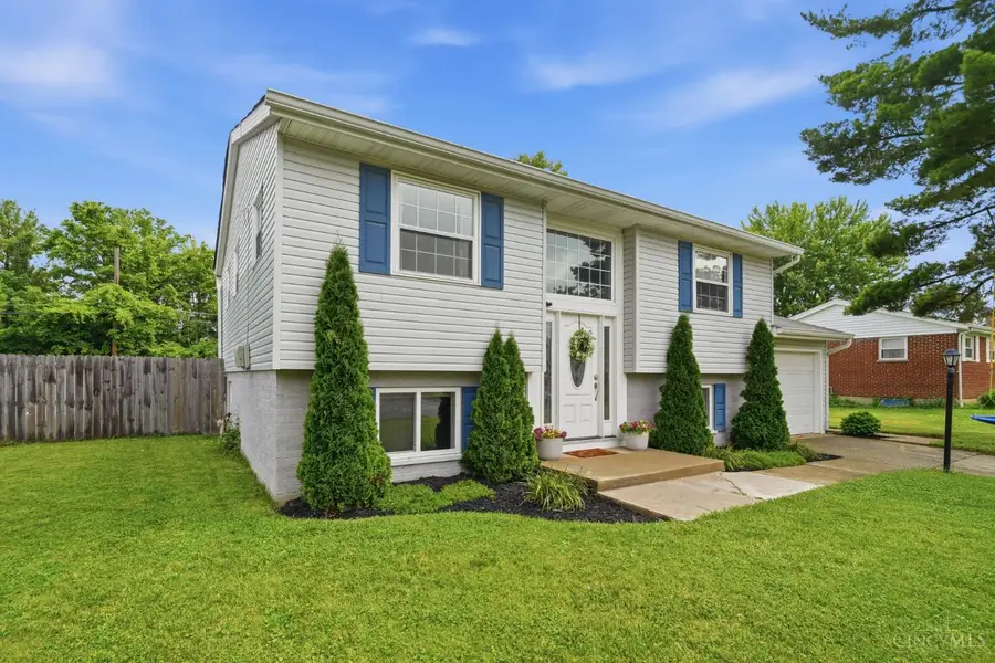 704 Mccormick Ln, Withamsville, OH 45245 - #2