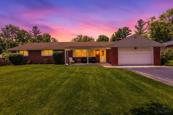 2097 Bonniedale Drive, Bellbrook, OH 45305