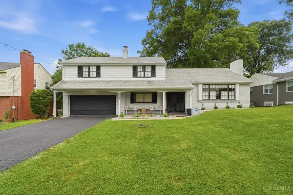 8881 Paw Paw Lane, Sycamore Twp, OH 45236