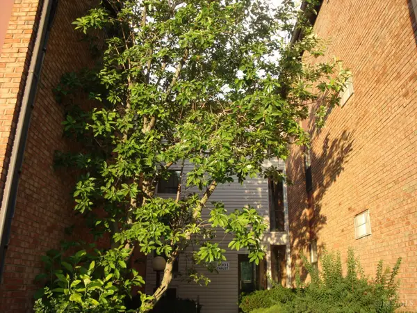 4901 Chalet Drive #303, Cincinnati, OH 45217