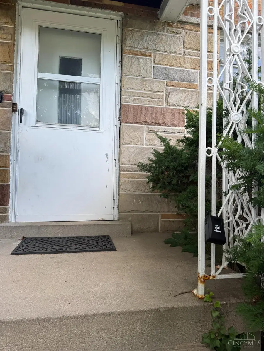 4000 Diehl Avenue, Silverton, OH 45236 - #2