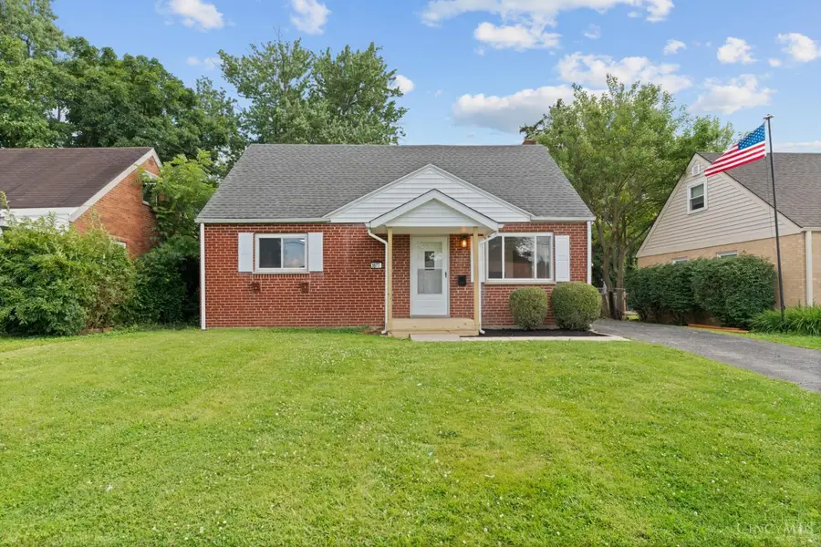 3877 Limerick Avenue, Sycamore, OH 45236 - #2