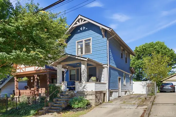2105 W Clifton Avenue, Cincinnati, OH 45219