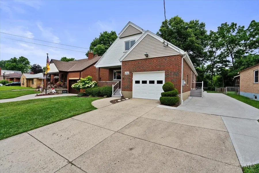 4344 Homelawn Avenue, Bridgetown, OH 45211 - #3