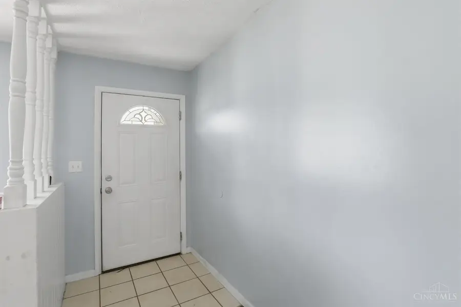 815 Charles Street, Trenton, OH 45067 - #3