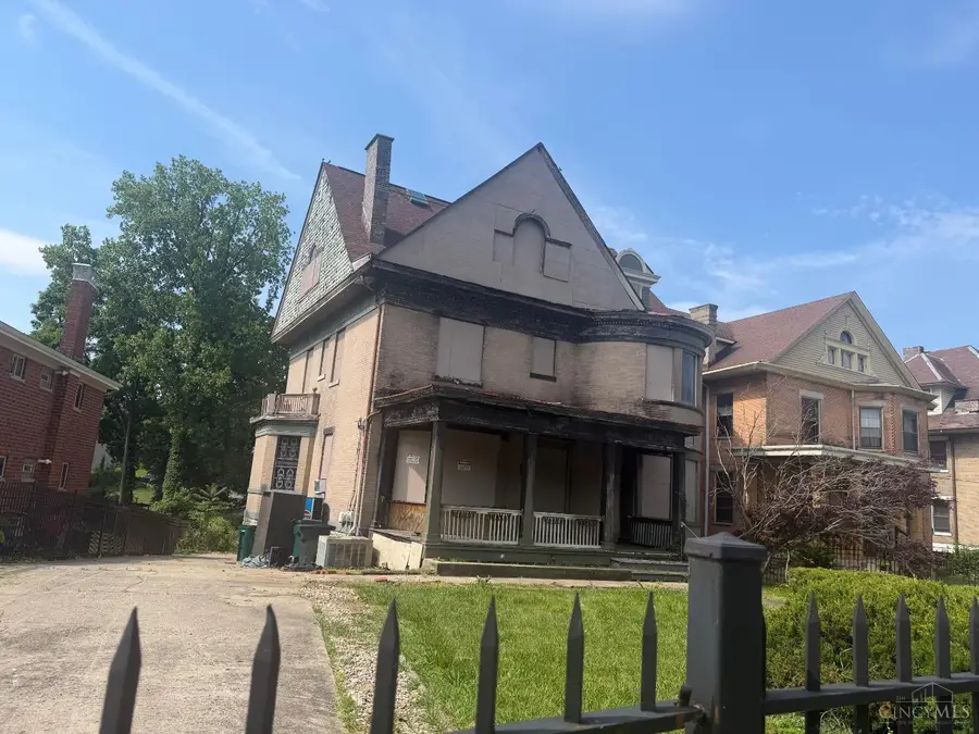 755 N Fred Shuttlesworth Circle, Cincinnati, OH 45229 - #2