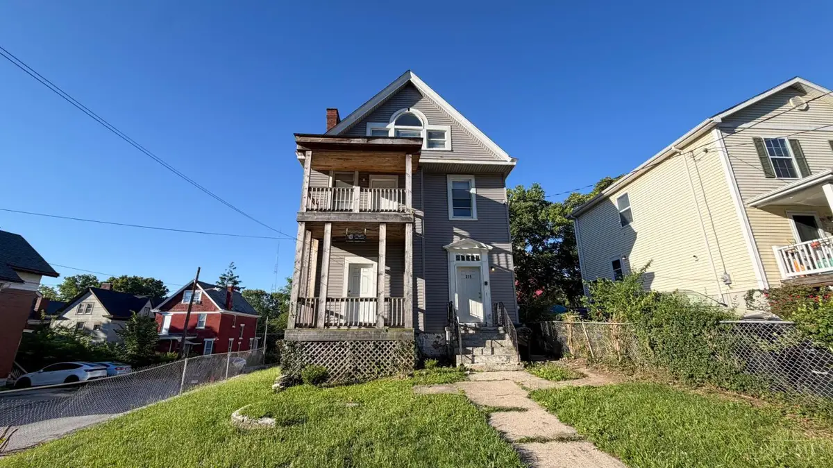 275 Mccormick Place, Cincinnati, OH 45219 - #1
